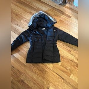 The North Face Women’s Jacket 550